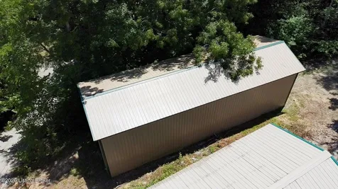 2086 Martin Pierce Road Cub Run KY 42729