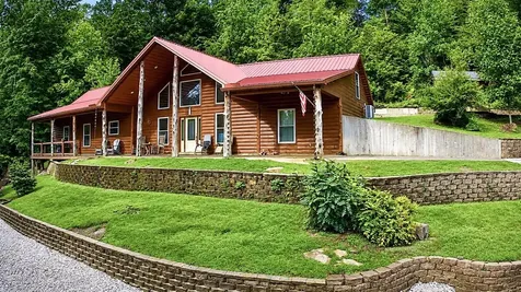 2086 Martin Pierce Road Cub Run KY 42729
