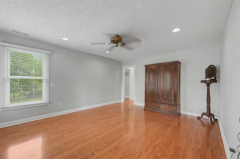 131 Moon Road Smiths Grove KY 42171