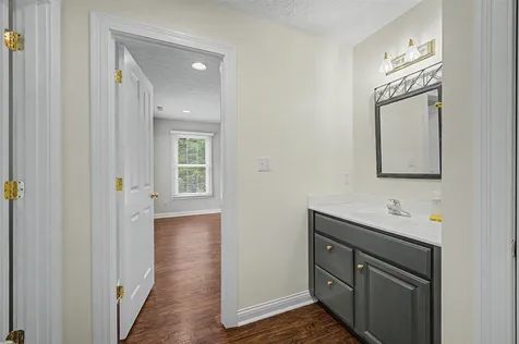 131 Moon Road Smiths Grove KY 42171