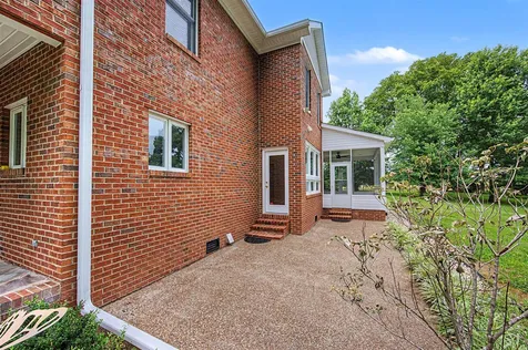 131 Moon Road Smiths Grove KY 42171