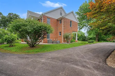 131 Moon Road Smiths Grove KY 42171