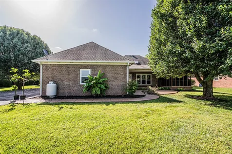 69 Ivy Farm Court Alvaton KY 42122