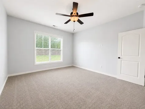 2812 Brahman Circle Bowling Green KY 42104