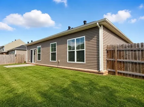 2812 Brahman Circle Bowling Green KY 42104