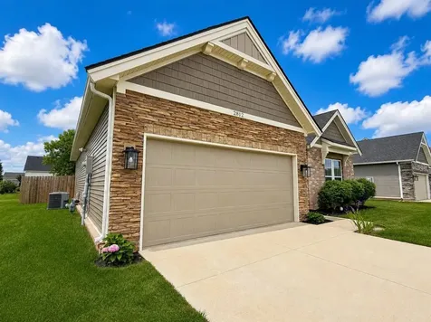 2812 Brahman Circle Bowling Green KY 42104