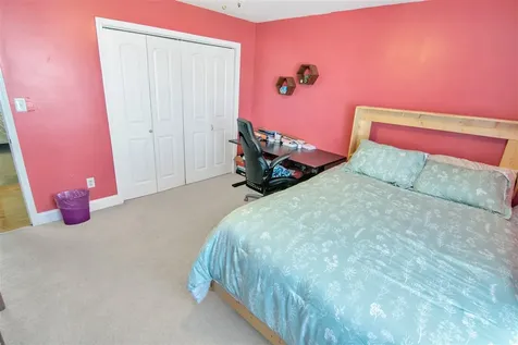 963 Angelica Street Bowling Green KY 42104