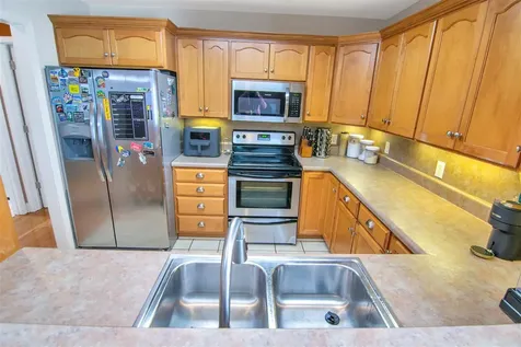963 Angelica Street Bowling Green KY 42104