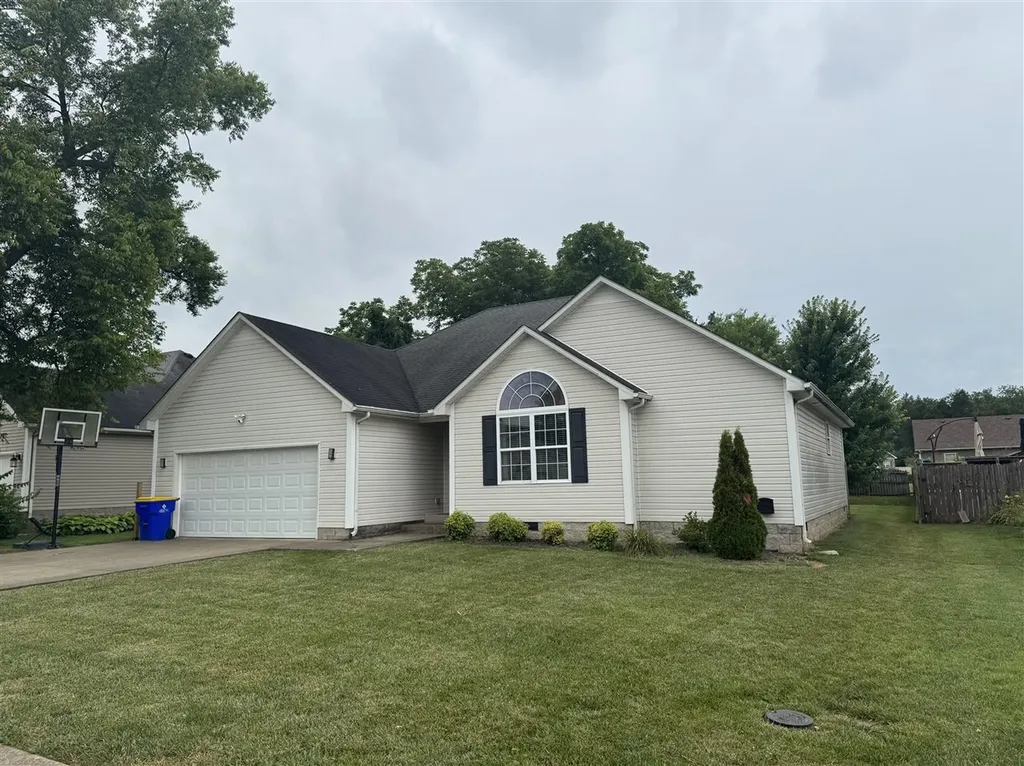 348 White Dogwood Drive Bowling Green KY 42101