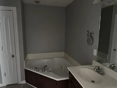 348 White Dogwood Drive Bowling Green KY 42101