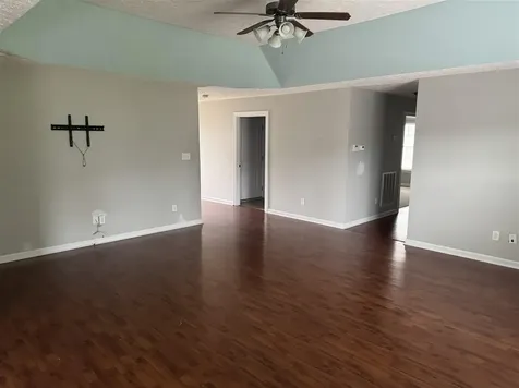 348 White Dogwood Drive Bowling Green KY 42101