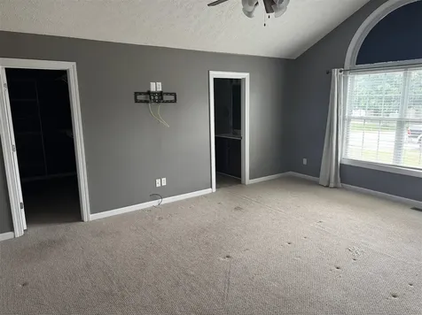 348 White Dogwood Drive Bowling Green KY 42101