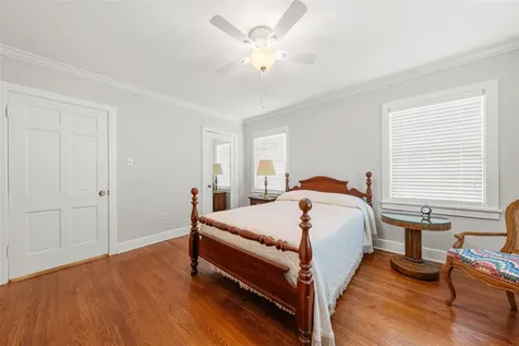 1937 Nashville Road Bowling Green KY 42101