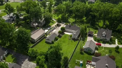 1937 Nashville Road Bowling Green KY 42101