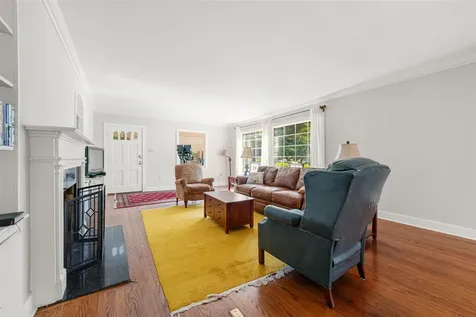 1937 Nashville Road Bowling Green KY 42101