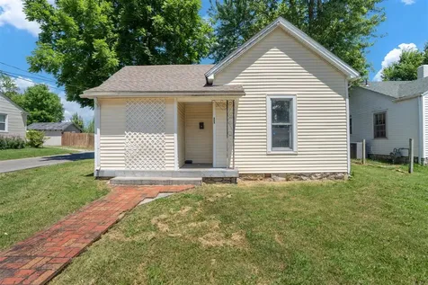 1447 Nutwood Street Bowling Green KY 42101