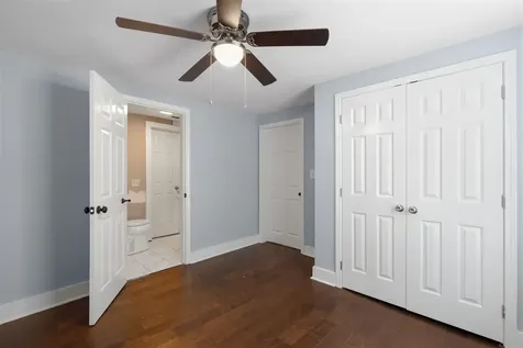 1447 Nutwood Street Bowling Green KY 42101