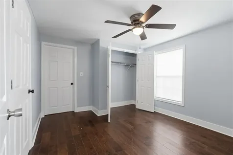 1447 Nutwood Street Bowling Green KY 42101