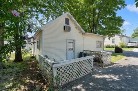 1447 Nutwood Street Bowling Green KY 42101
