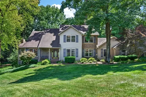 730 Scottsborough Circle Bowling Green KY 42103