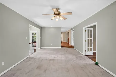 730 Scottsborough Circle Bowling Green KY 42103