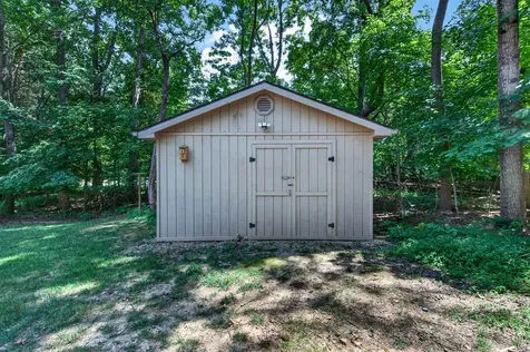 730 Scottsborough Circle Bowling Green KY 42103