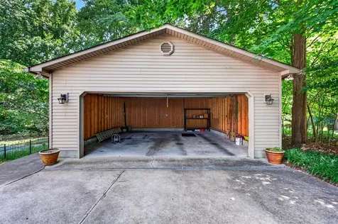 730 Scottsborough Circle Bowling Green KY 42103