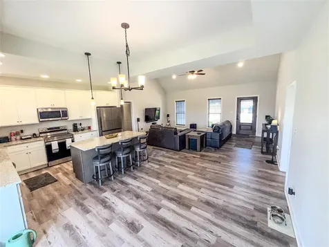 6493 E Haven Way Alvaton KY 42122