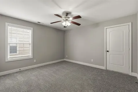 6565 Night Horse Circle Bowling Green KY 42101