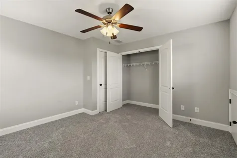 6565 Night Horse Circle Bowling Green KY 42101