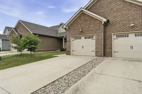 6565 Night Horse Circle Bowling Green KY 42101
