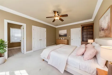 2607 Crossridge Street Bowling Green KY 42104
