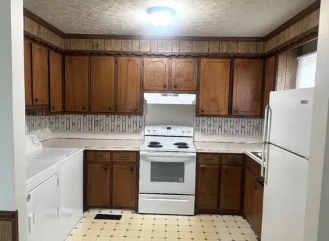4711 Mt Olivet Road Bowling Green KY 42101