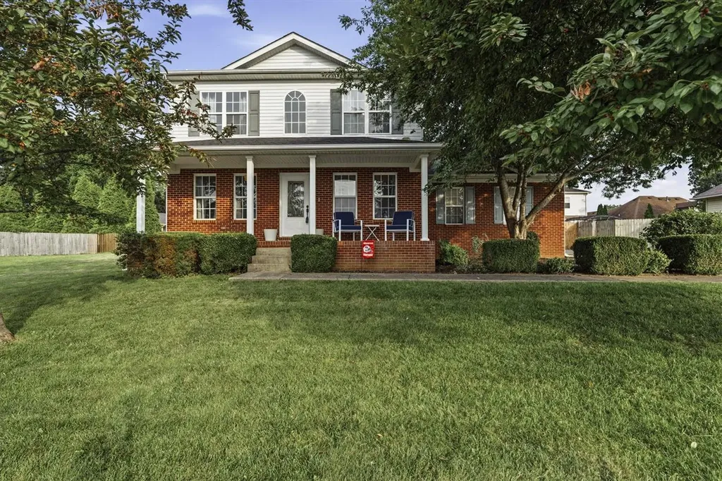 1319 Wintercress Court Bowling Green KY 42104