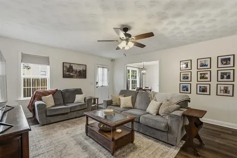1319 Wintercress Court Bowling Green KY 42104