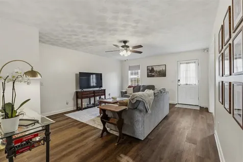1319 Wintercress Court Bowling Green KY 42104