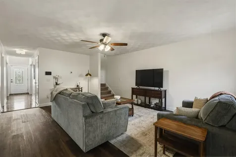 1319 Wintercress Court Bowling Green KY 42104