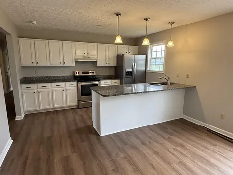 158 Pembroke Court Bowling Green KY 42101