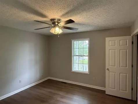 158 Pembroke Court Bowling Green KY 42101