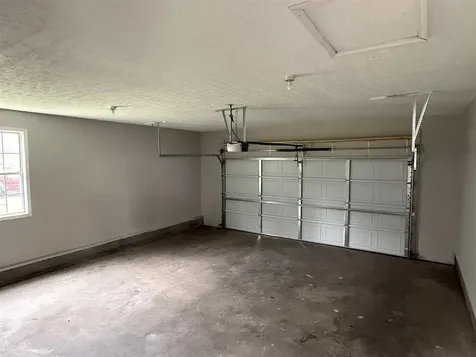 158 Pembroke Court Bowling Green KY 42101