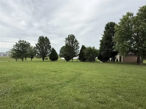 158 Pembroke Court Bowling Green KY 42101