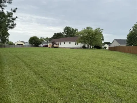158 Pembroke Court Bowling Green KY 42101