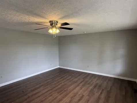 158 Pembroke Court Bowling Green KY 42101