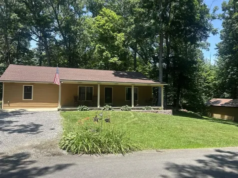12 Yacht Club Drive Scottsville KY 42164