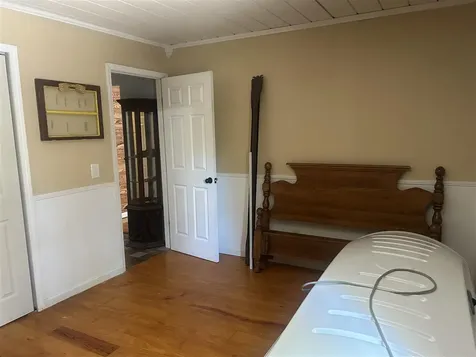 12 Yacht Club Drive Scottsville KY 42164