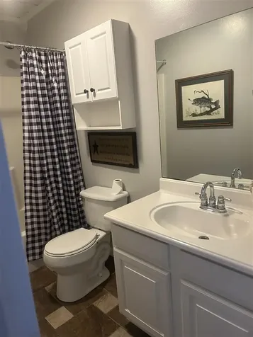 12 Yacht Club Drive Scottsville KY 42164