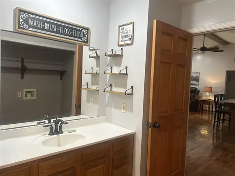 12 Yacht Club Drive Scottsville KY 42164