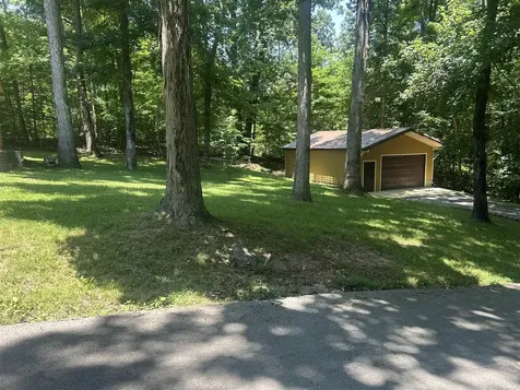 12 Yacht Club Drive Scottsville KY 42164