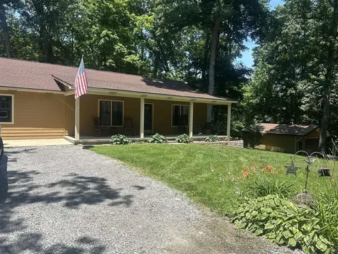 12 Yacht Club Drive Scottsville KY 42164