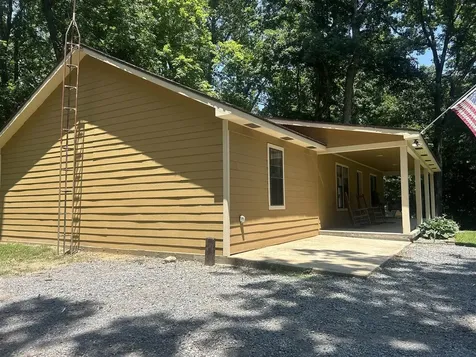 12 Yacht Club Drive Scottsville KY 42164